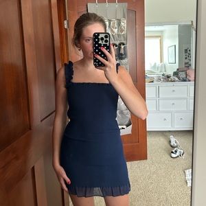 Aritzia Wilfred Mini Dress (Xs)